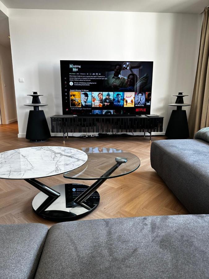 Appartement Luxury Penthouse At The Historical Centre With Free Parking à Bratislava Extérieur photo