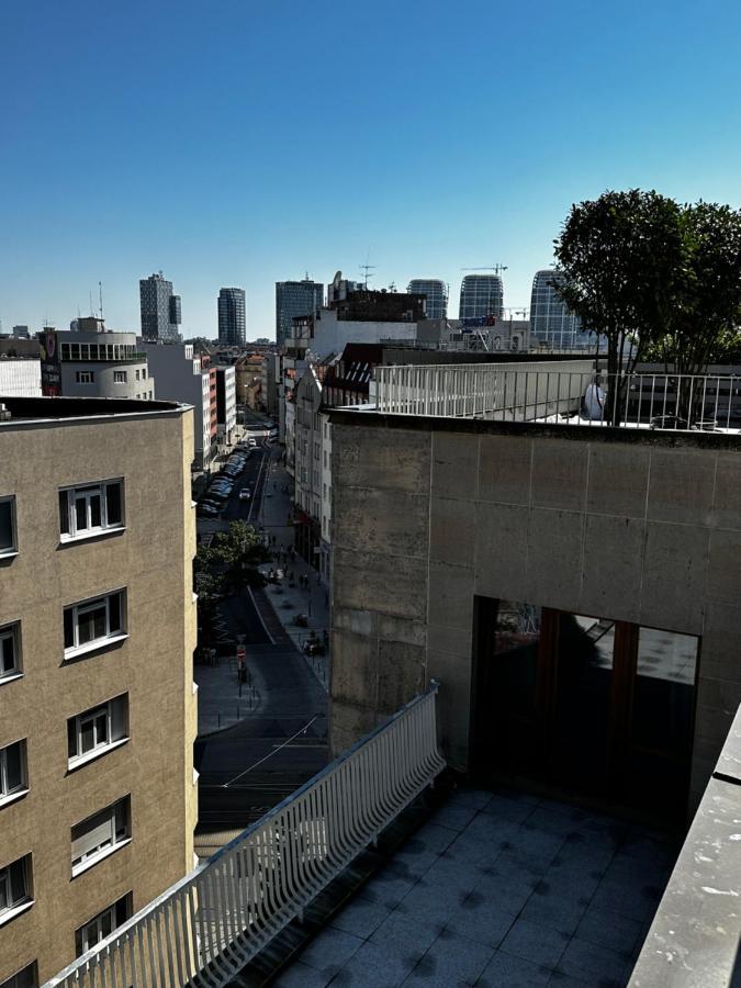 Appartement Luxury Penthouse At The Historical Centre With Free Parking à Bratislava Extérieur photo