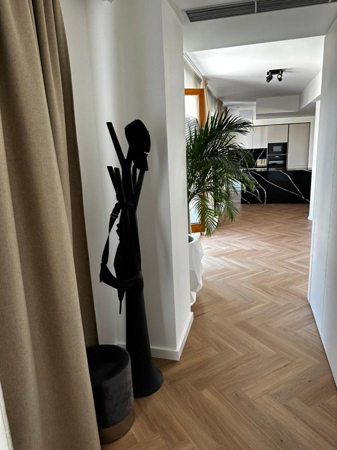 Appartement Luxury Penthouse At The Historical Centre With Free Parking à Bratislava Extérieur photo